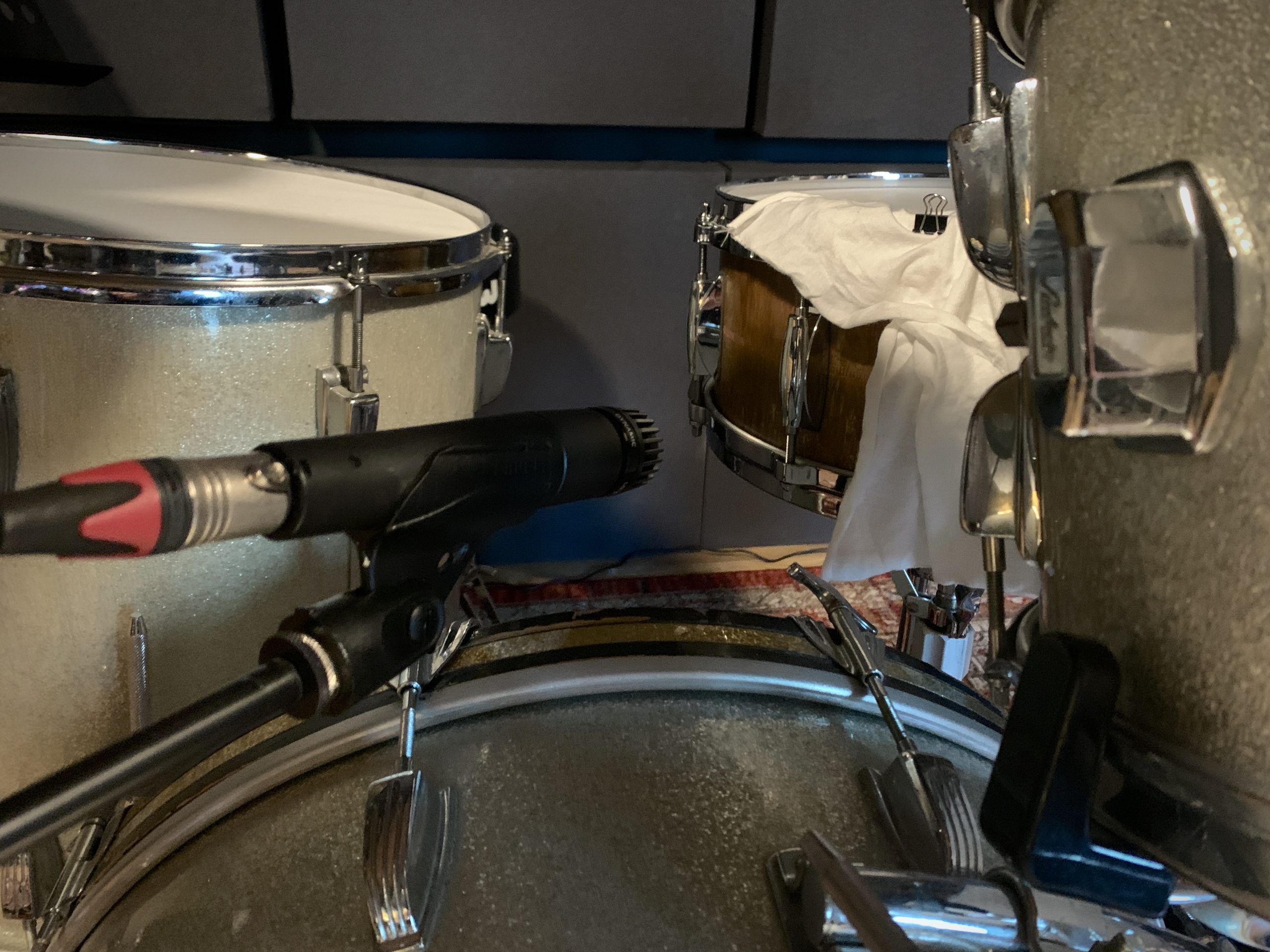 Wurst Mic on drum kit