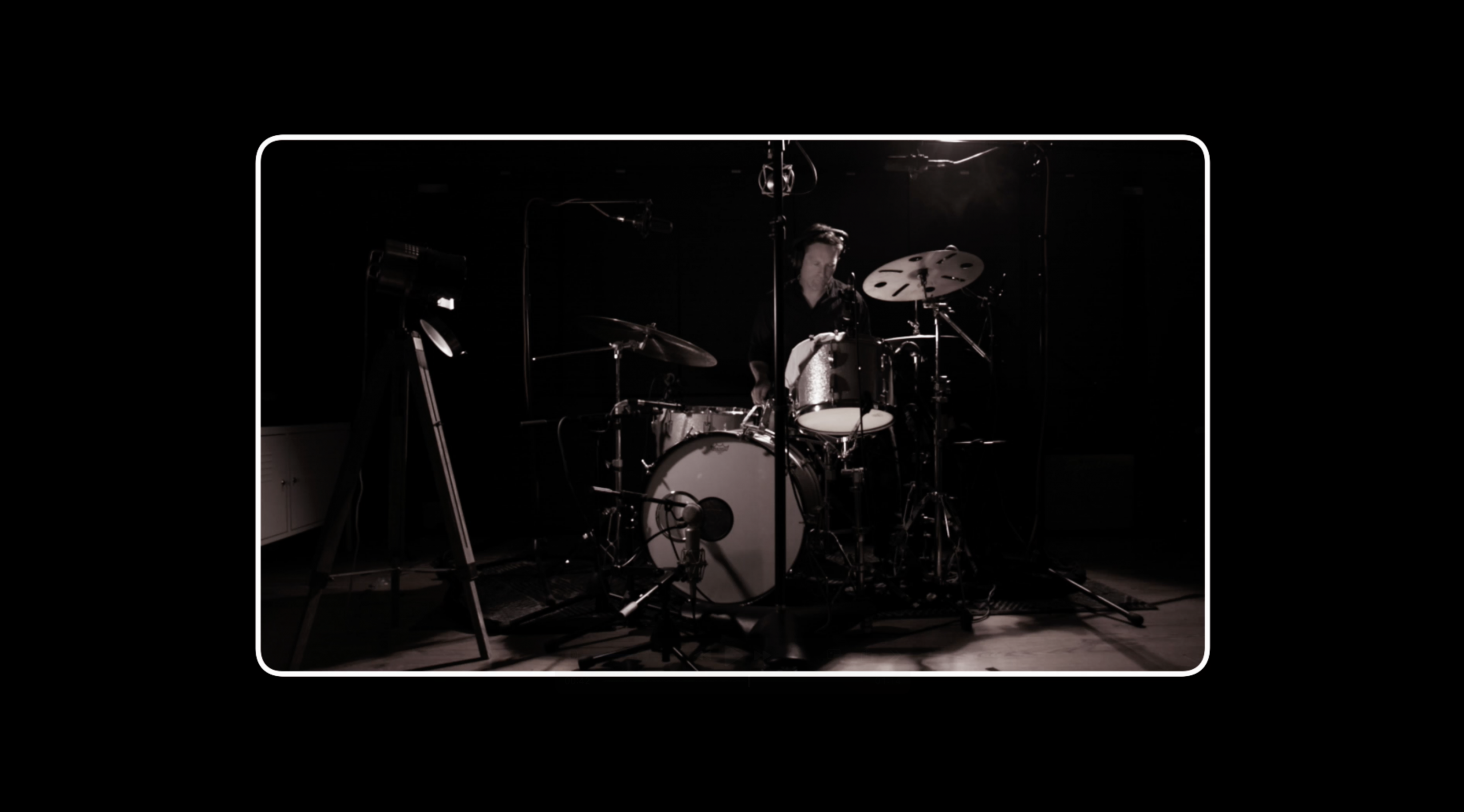 best session drummer for hire Gavin in Bristol